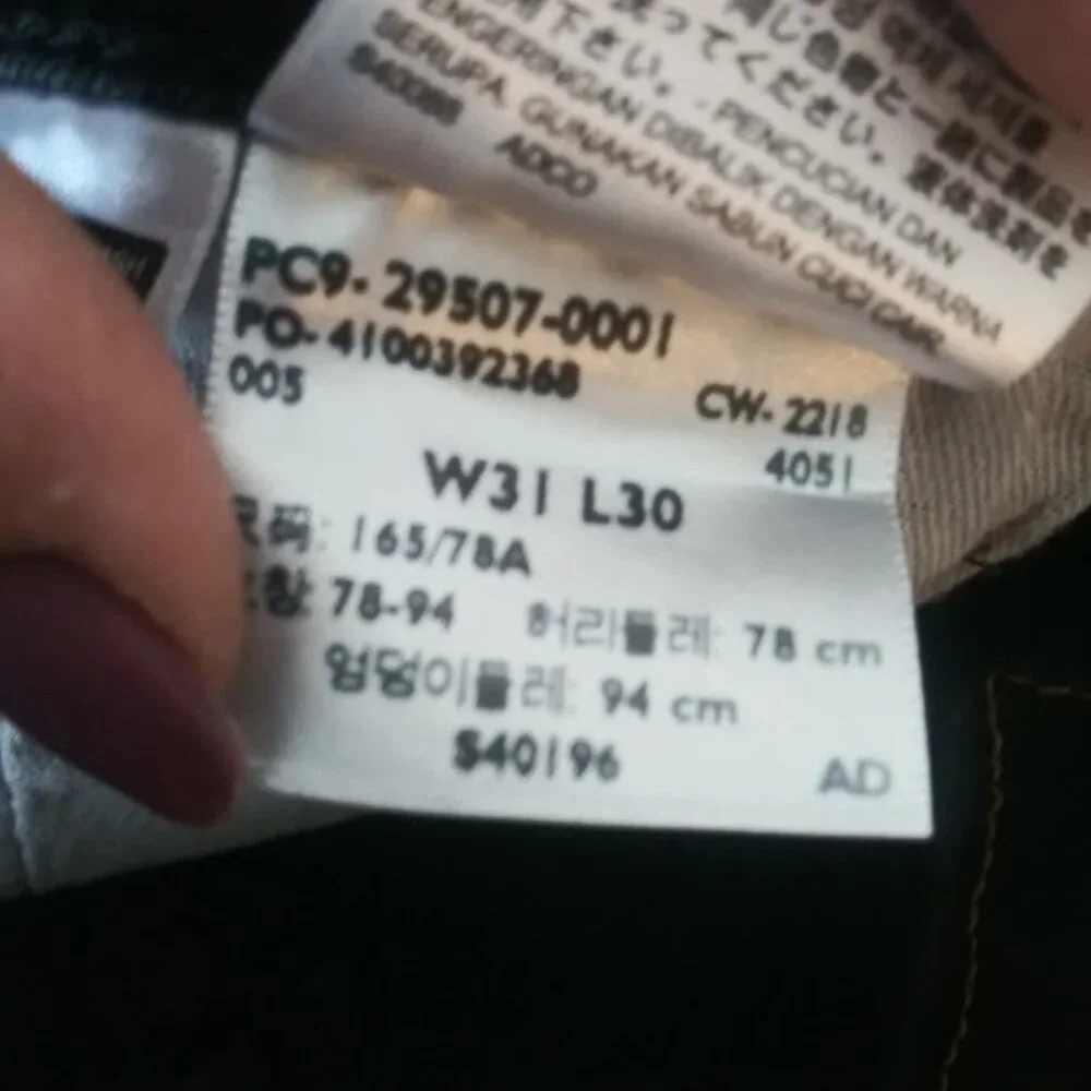 Levi's 502 Men's black/dark gray jeans - Picture 12 of 16